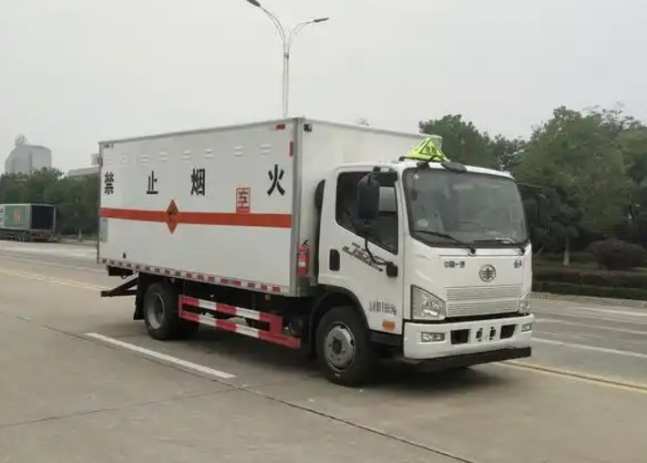 绥德爆破器材运输车可以上高速吗？